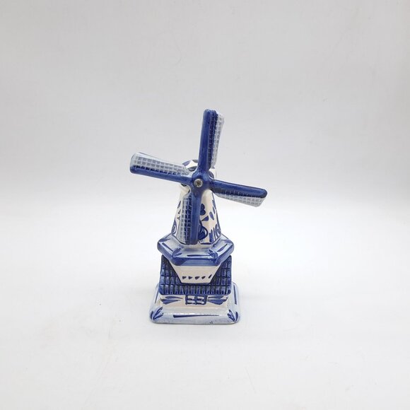 Delft Windmill - Picture 1 of 11